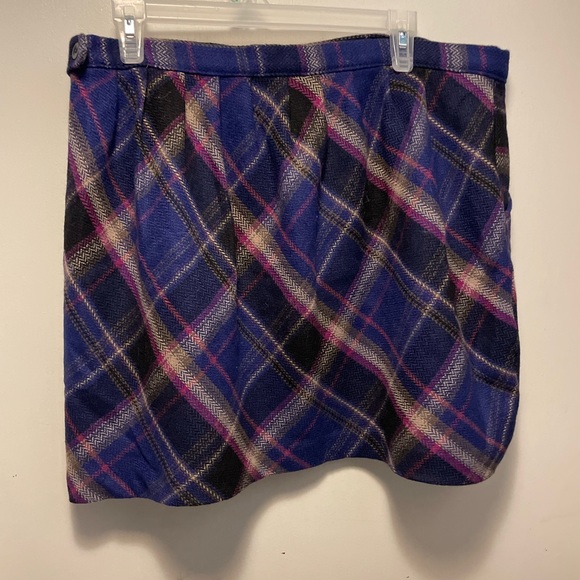 Old Navy Women’s Purple Plaid Short Wool Skirt Size 14 - Picture 2 of 5